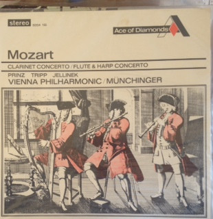 Mozart's Clarinet Concerto / Flute And Harp Concerto