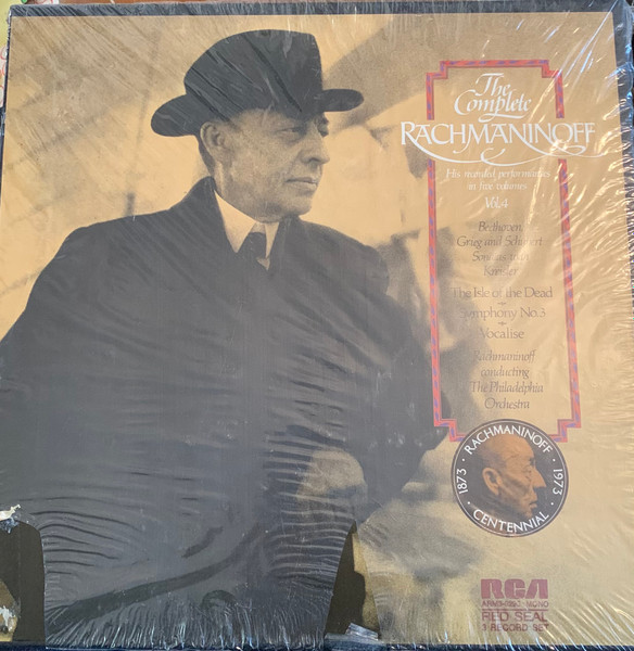 Vol. 4 - Beethoven, Grieg And Schubert Sonatas With Kreistler, The Isle Of The Dead, Symphony No. 3, Vocalise - Rachmaninoff Conducts The Philadelphia Orchestra