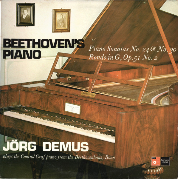 Beethoven's Piano - Piano Sonatas No. 24 & No. 30 / Rondo In G, Op. 51 No. 2