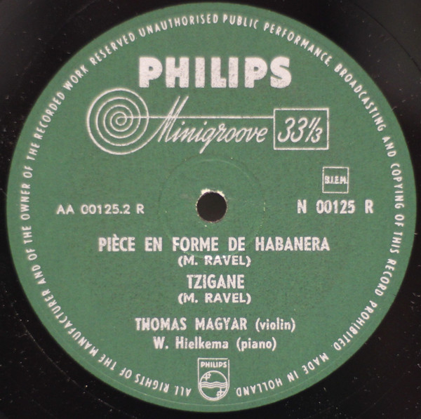 Pugnani / Kreisler.  E. Bloch. M. Ravel