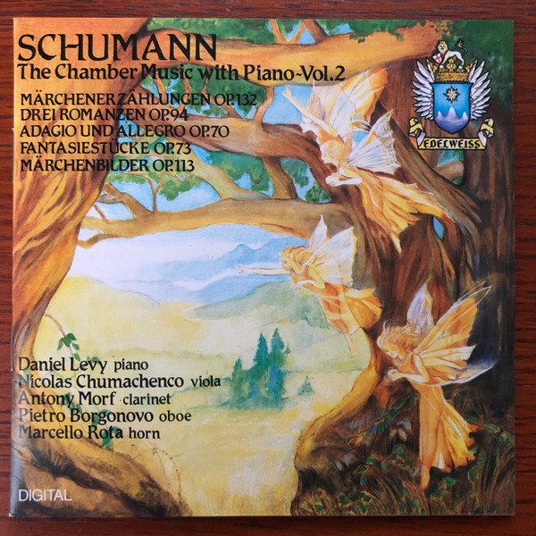 The Chamber Music With Piano - Vol. 2: M&auml;rchenerz&auml;hlungen Op. 132, Drei Romanzen Op. 94, Adagio Und Allegro Op. 70, Fantasiest&uuml;cke Op. 73, M&auml;rchenbilder Op. 113