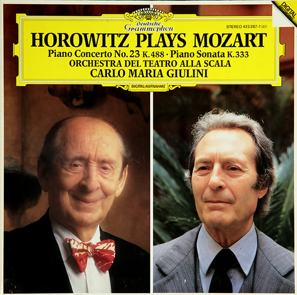 Horowitz Plays Mozart: Piano Concerto No. 23 K. 488 &bull; Piano Sonata K. 333